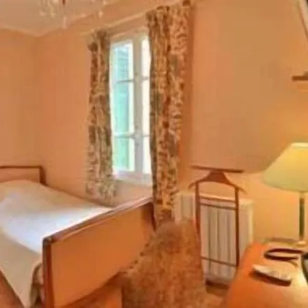 Des Ecluses Otel