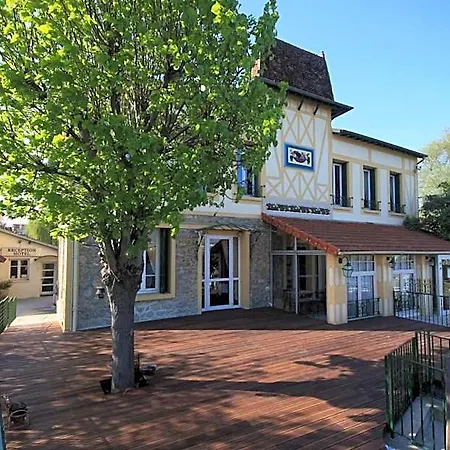 Des Ecluses Otel